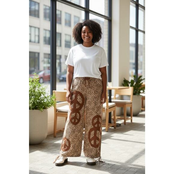 Boutique Boho Pants Women’s Size 2x size 18 Wide Leg Bohemian Hippie Artsy fall - Picture 1 of 6